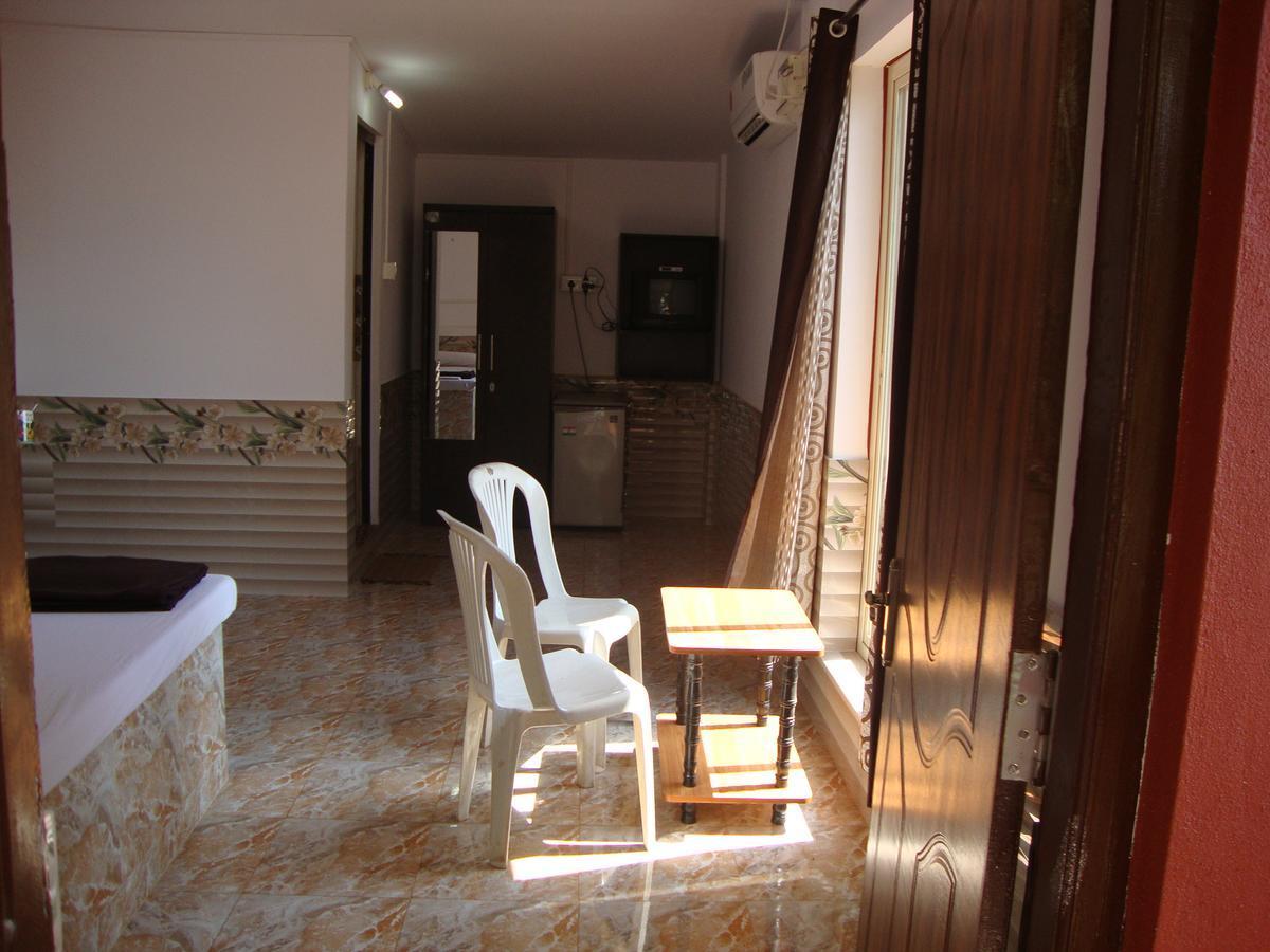 Leon Hide Out Guest House Vāsco Da Gāma 외부 사진